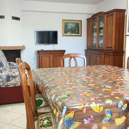 公寓 A Casa Di Ilaria